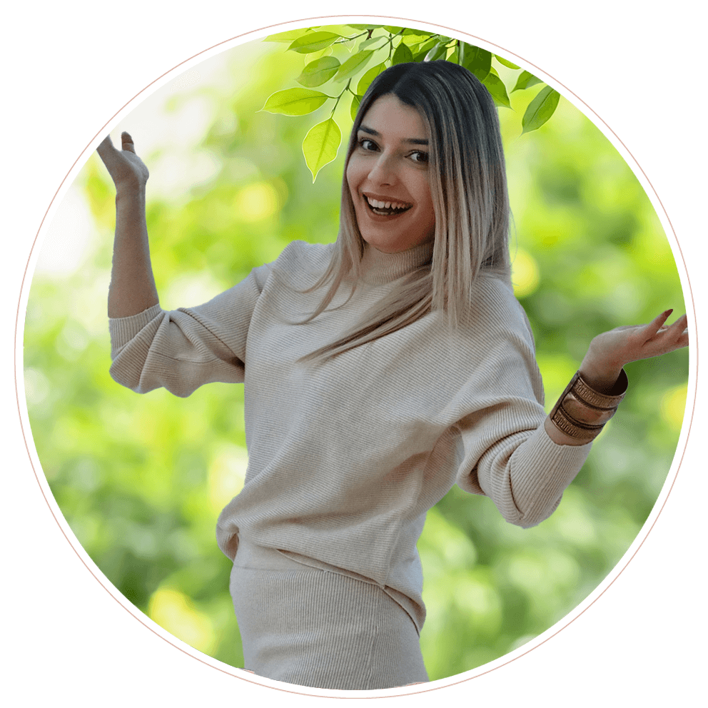 https://mariaminodora.ro/wp-content/uploads/maria_hands_sky1.png